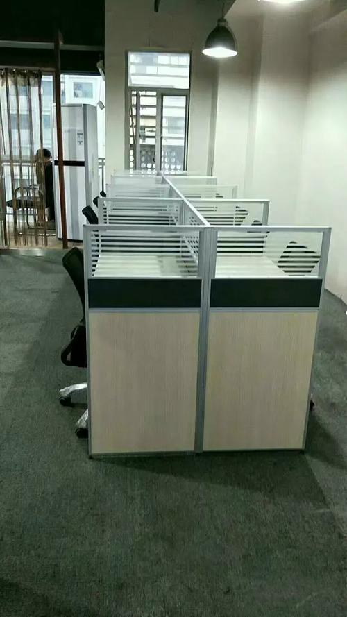 成都伟帮办公家具专业生产销售板式